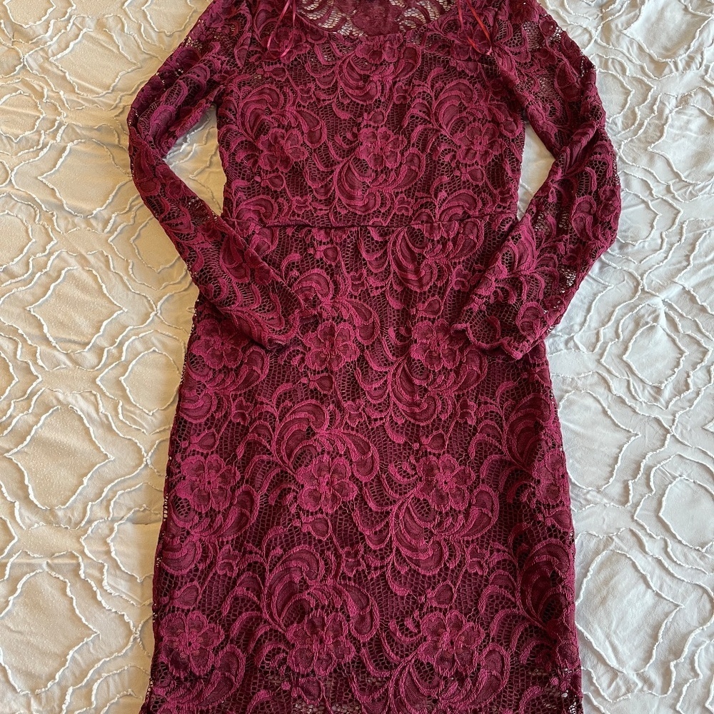 NWOT Ambiance Maroon Lace Dress - Picture 2 of 4